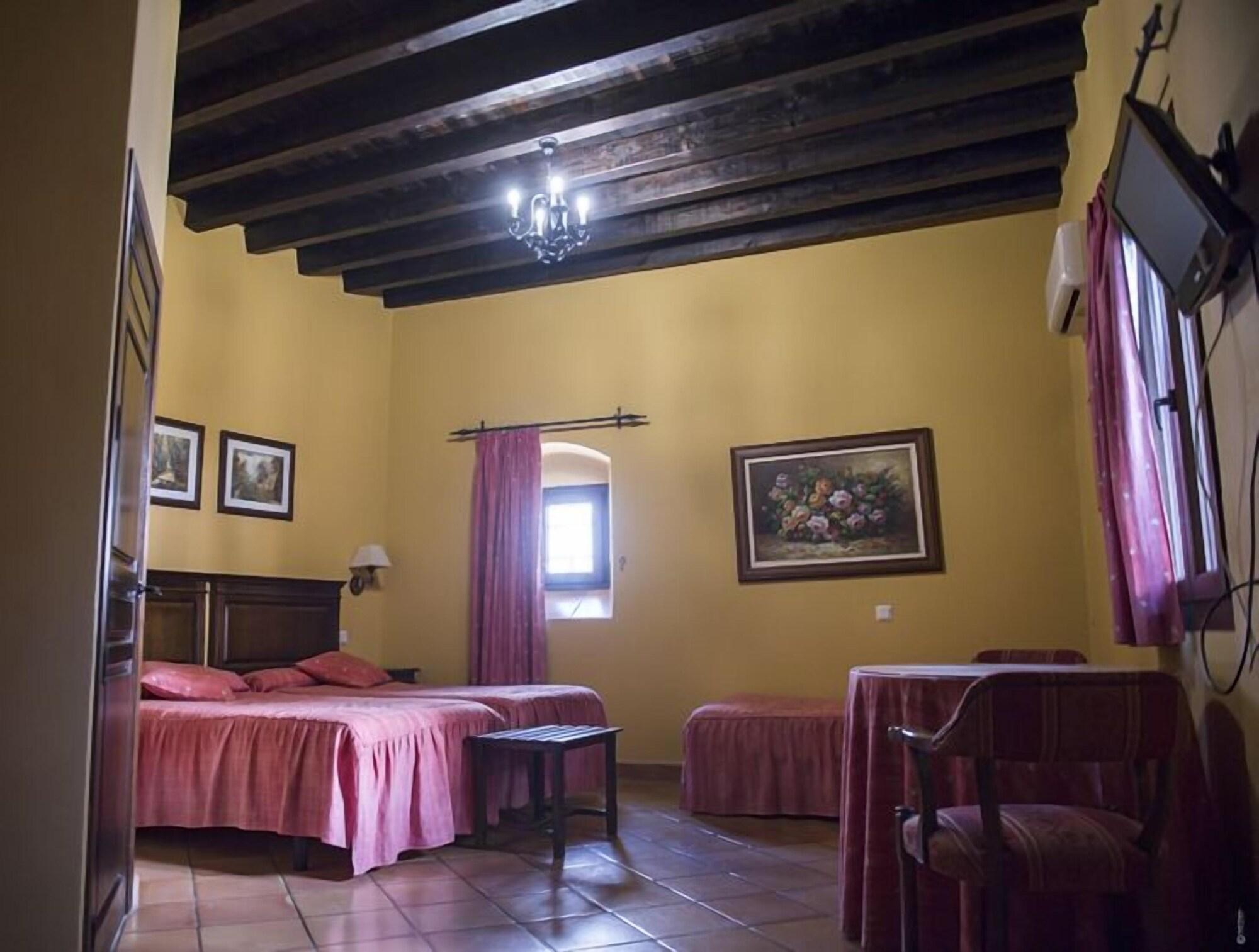 Casa Grande De El Burgo Hotel Exterior photo